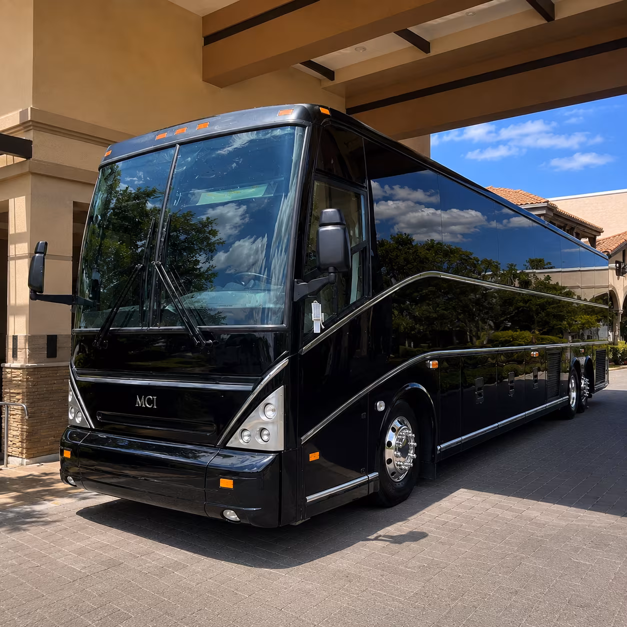 book a charter bus from lacey to seattle tacoma and the gorge
